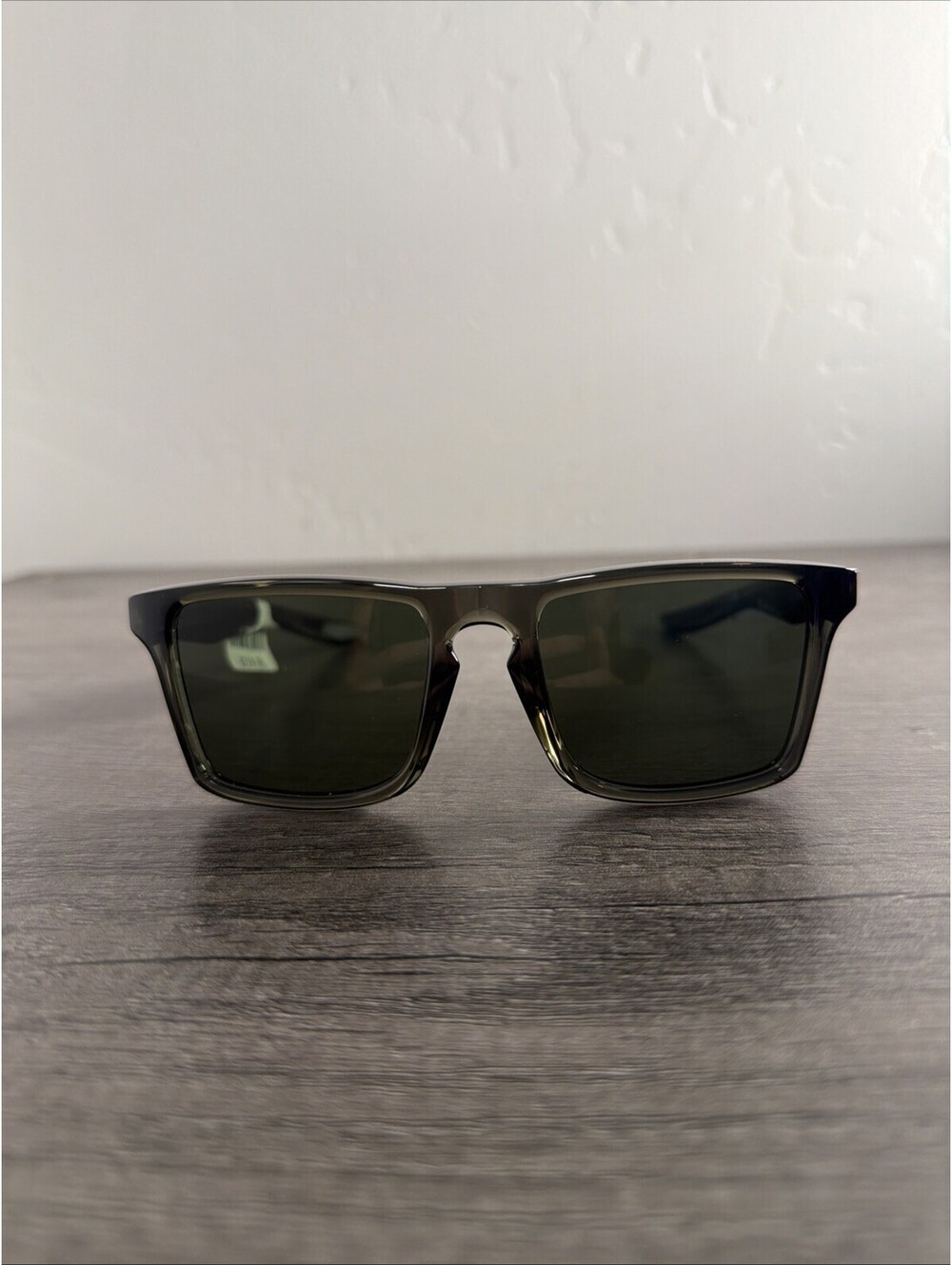 Nike Verge EV1059 003 Matte Dark Gray Square Sunglasses Black Lens Italy NEW